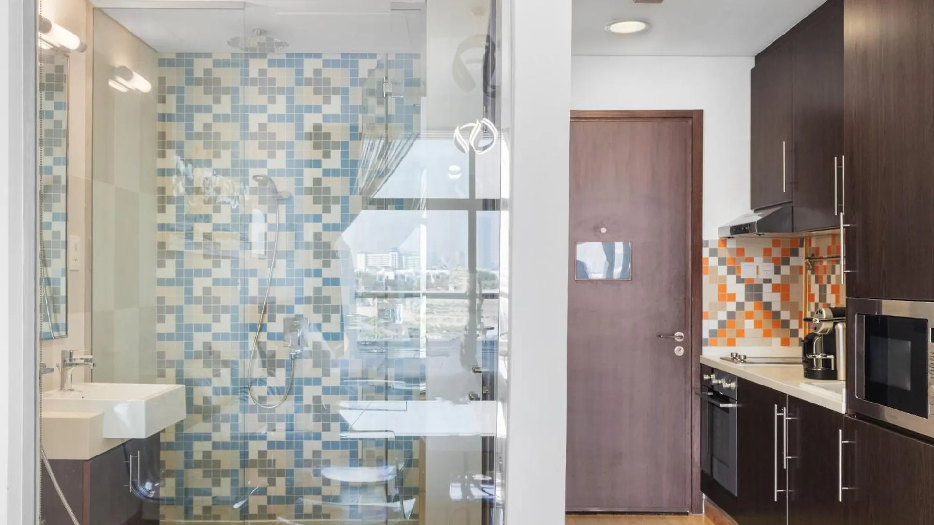 Bright Beachfront Studio With Breathtaking Views Dubai 0*,  United Arab Emirates