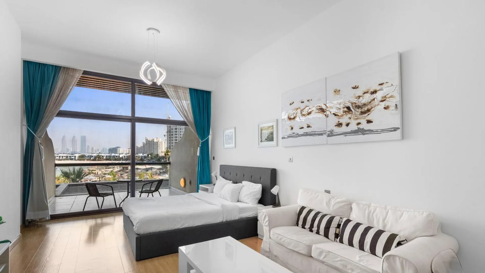 Bright Beachfront Studio With Breathtaking Views Dubai United Arab Emirates
