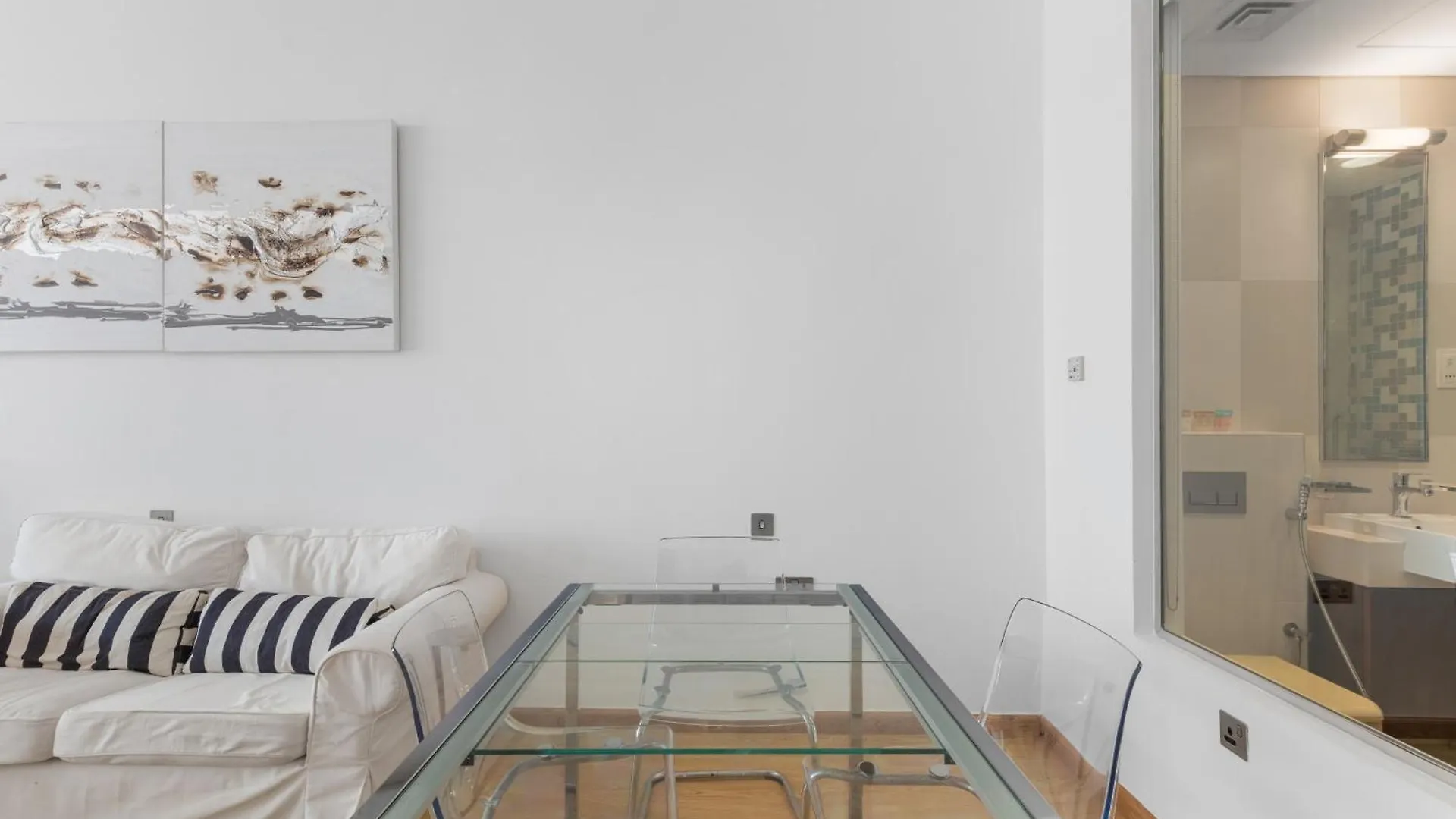 Appartement Bright Beachfront Studio With Breathtaking Views Dubaï